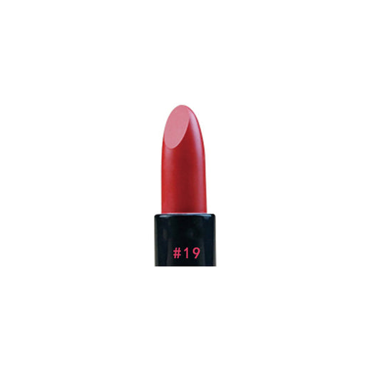 Matte Velvet Lipstick for Fashion Makeup